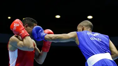 Exboxeador adquiere lujosa camioneta por más de 300 mil dólares Exboxeador adquiere lujosa camioneta por más de 300 mil dólares