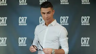 Cristiano Ronaldo ofrece sueldo insuperable por trabajar en sus hoteles Cristiano Ronaldo ofrece sueldo insuperable por trabajar en sus hoteles