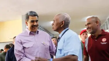 Maduro anuncia sistema de crédito parecido a Cashea para los docentes Maduro anuncia sistema de crédito parecido a Cashea para los docentes