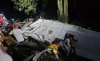¡En imágenes! Tragedia en la carretera de Choroní este 31 de agosto: reportan un muerto y múltiples heridos