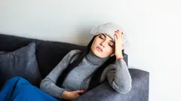 Dolor de cabeza acompañado de náuseas: El origen apunta al estómago