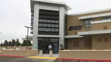 DMV de Oxnard: todos los trámites que puedes hacer en la nueva sede exprés DMV de Oxnard: todos los trámites que puedes hacer en la nueva sede exprés