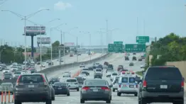 Ley SB 1718 en Florida: lo que establece sobre las licencias de conducir válidas para migrantes