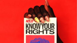 ¡Conoce tus derechos! Ciudad refuerza recursos para ayudar a inmigrantes en caso de un arresto