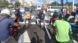 Nueva medida contra los motorizados: un gobernador reduce el horario de circulación