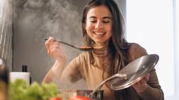 Aprende a rescatar la comida salada: Chefs ofrecen una guía básica