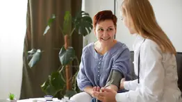 ¿Disminuir el consumo de sal reduce el riesgo de padecer hipertensión? Esto dice la ciencia