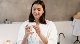 Conoce cuál es la planta con alto contenido de agua que hidrata la piel a profundidad: así debes aplicarla