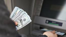 Retiro de dinero en cajeros de Estados Unidos: este es el límite permitido y las alternativas para manejar grandes montos