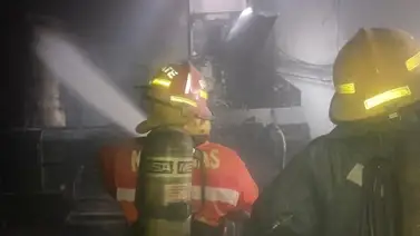 Incendio en procesadora de plástico de Maturín: conoce los detalles Incendio en procesadora de plástico de Maturín: conoce los detalles