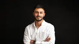 El ingeniero Enzo Carpio se consolida como experto en logística de cadenas de abastecimiento