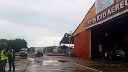 ¡Impactante! Incendio de gran magnitud en aeropuerto de La Paragua: esto se sabe