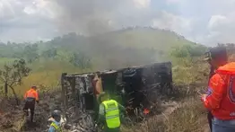 Revelan la identidad de las víctimas tras el trágico incendio de autobús en Bolívar: nuevo balance de fallecidos