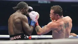 Canelo vs Crawford: momentos épicos de la pelea y el nuevo campeón indiscutido