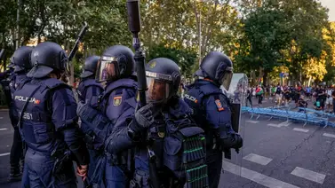 Final de La Vuelta a España deja más de 20 policías lesionados: esto se sabe de los detenidos Final de La Vuelta a España deja más de 20 policías lesionados: esto se sabe de los detenidos