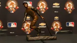 Anuncian a los nominados al Premio Roberto Clemente 2025: ¿qué venezolanos lo han ganado?