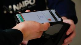 Nueva forma de hacer pago móvil en pocos segundos: cuatro bancos lanzan tecnología NFC 