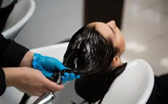 ¡Aguacate hasta para el cabello! No podrás creer lo milagrosa que es esta mascarilla casera a muy bajo costo