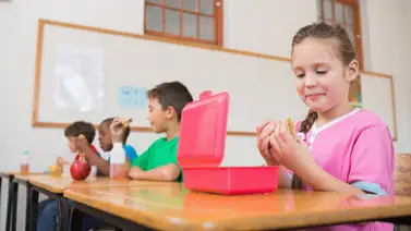 Loncheras saludables para la vuelta a clases: esto recomiendan los especialistas Loncheras saludables para la vuelta a clases: esto recomiendan los especialistas