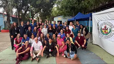Calox International consolida su compromiso social con el programa "Dosis de Esperanza" Calox International consolida su compromiso social con el programa "Dosis de Esperanza"