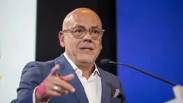 Jorge Rodríguez confirma la firma de 15 contratos petroleros independientes del acuerdo con Washington