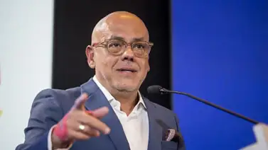 Jorge Rodríguez confirma la firma de 15 contratos petroleros independientes del acuerdo con Washington Jorge Rodríguez confirma la firma de 15 contratos petroleros independientes del acuerdo con Washington