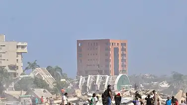 Defensoría del Pueblo promoverá mesa técnica y brigadas exploratorias para la reconstrucción de La Guaira Defensoría del Pueblo promoverá mesa técnica y brigadas exploratorias para la reconstrucción de La Guaira