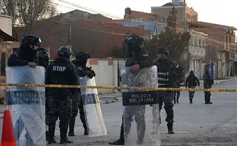 Bolivia: Dos muertos, siete desaparecidos y unos 59 heridos deja una explosión en un cuartel militar