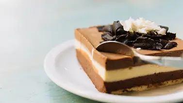 Postre frío: Guía práctica para elaborar una deliciosa torta de chocolate en seis pasos Postre frío: Guía práctica para elaborar una deliciosa torta de chocolate en seis pasos
