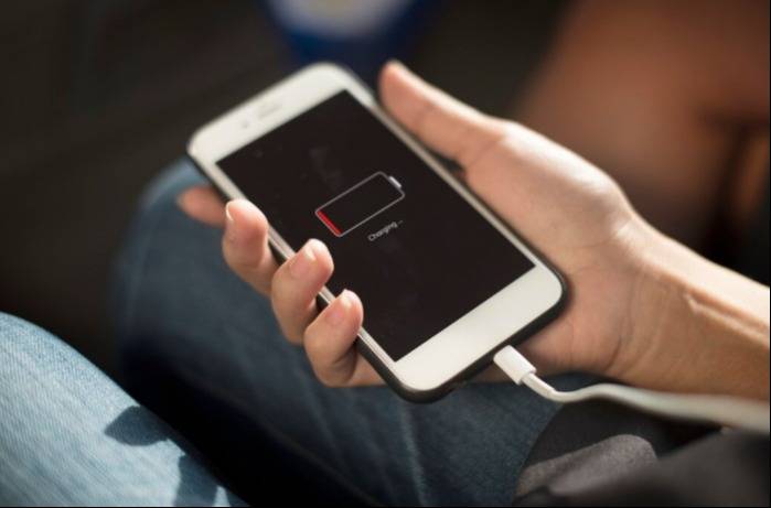Hábitos que acortan la vida útil de teléfono celular: Entérate qué errores estás cometiendo al cargar tu equipo Hábitos que acortan la vida útil de teléfono celular: Entérate qué errores estás cometiendo al cargar tu equipo