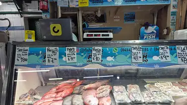 Comerciantes reportan baja en las ventas de pescado en La Guaira Comerciantes reportan baja en las ventas de pescado en La Guaira