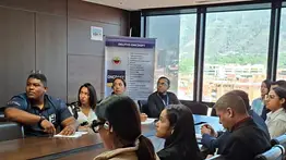 Nuevas reglas en Venezuela: estos profesionales independientes deberán inscribirse en un registro obligatorio para trabajar con clientes