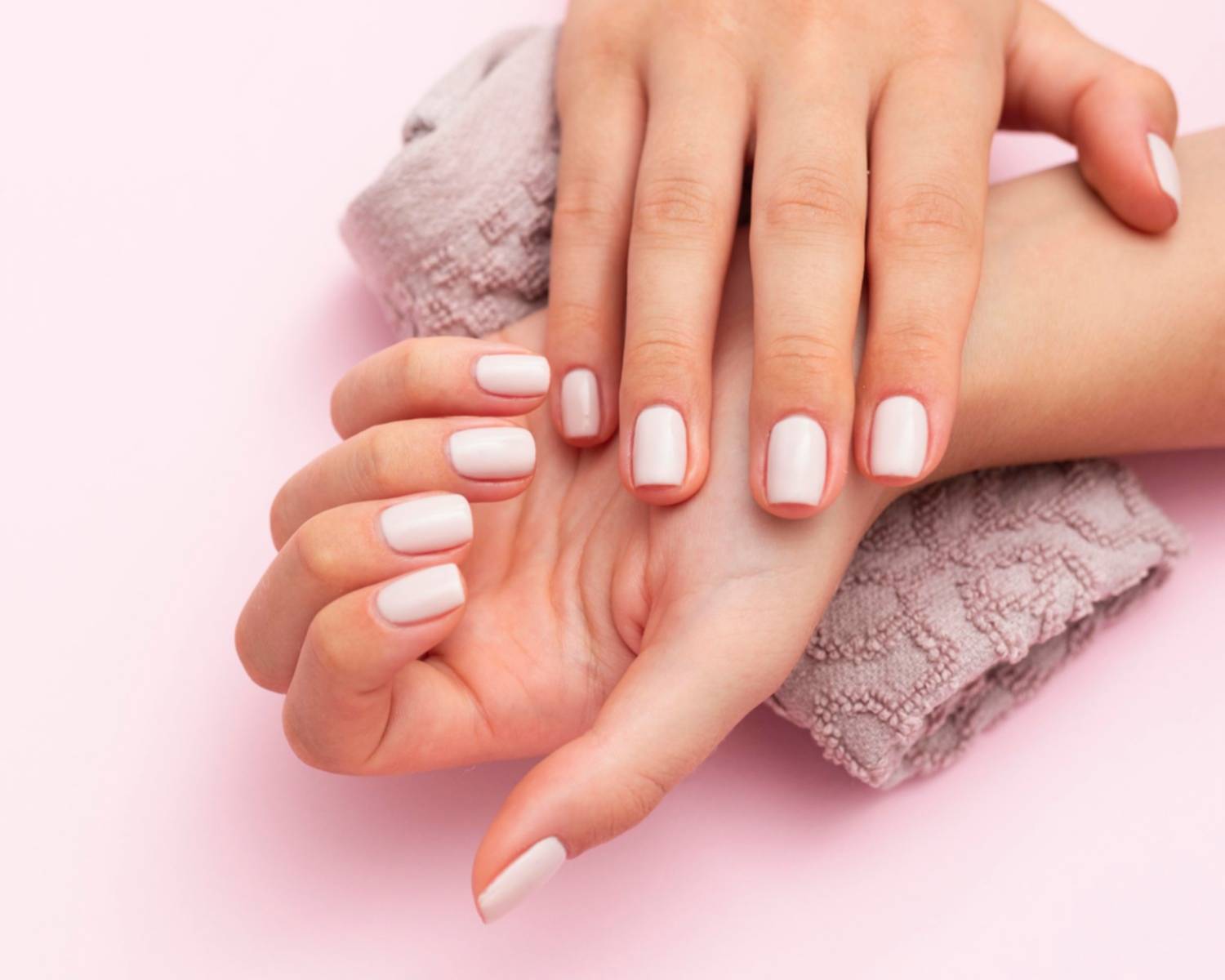 Manicura que enamora: Ideas que combinan diseños, colores y tendencias