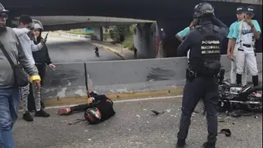 Tres fallecidos y dos heridos en colisiones de motos en Caracas durante las últimas horas Tres fallecidos y dos heridos en colisiones de motos en Caracas durante las últimas horas