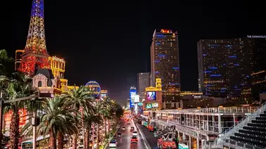 Mujeres le robaron 32 mil dólares tras una noche de copas en Las Vegas: revelan imágenes de las sospechosas Mujeres le robaron 32 mil dólares tras una noche de copas en Las Vegas: revelan imágenes de las sospechosas