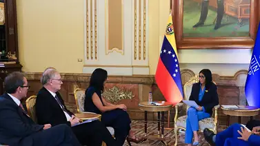 Delcy Rodríguez evalúa con el PNUD avances del plan de recuperación post sísmico Delcy Rodríguez evalúa con el PNUD avances del plan de recuperación post sísmico