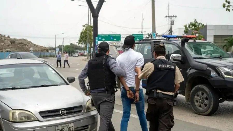 "Hemos capturado a un monstruo": revelan prontuario de peligroso criminal venezolano conocido como "La Muerte" "Hemos capturado a un monstruo": revelan prontuario de peligroso criminal venezolano conocido como "La Muerte"