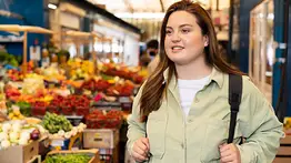 Grandes cadenas de supermercados y tiendas convocan jornadas de empleo este 23 de septiembre: conoce las vacantes