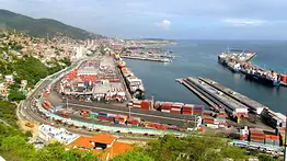 Sector inmobiliario alerta sobre precios en La Guaira: el factor que identificaron 