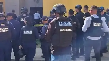Liberan a las dos niñas que estaban de rehenes desde la mañana: el sujeto se entregó a las autoridades Liberan a las dos niñas que estaban de rehenes desde la mañana: el sujeto se entregó a las autoridades