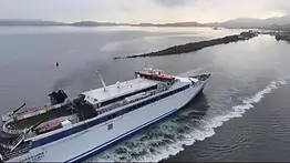 Conferry activa zarpes especiales nocturnos: conoce los precios y horarios de las salidas para octubre