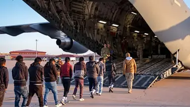Apelaciones a la Corte Suprema: Trump busca restablecer deportaciones a terceros paises Apelaciones a la Corte Suprema: Trump busca restablecer deportaciones a terceros paises