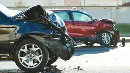 Víctimas de accidentes viales en Texas: estatus migratorio no impide reclamos a aseguradoras