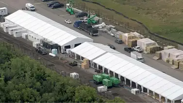 Detención migratoria en 18 meses: carpas gigantes de ICE se enfocaron al sur de EEUU Detención migratoria en 18 meses: carpas gigantes de ICE se enfocaron al sur de EEUU