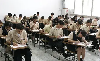 Fallas eléctricas en Venezuela: docentes solicitan reducción de las jornadas de clases
