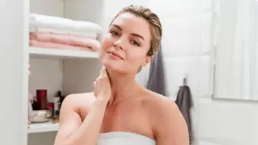 El arte de rejuvenecer la piel: menos cobertura y más hidratación en el rostro a partir de los 40 El arte de rejuvenecer la piel: menos cobertura y más hidratación en el rostro a partir de los 40