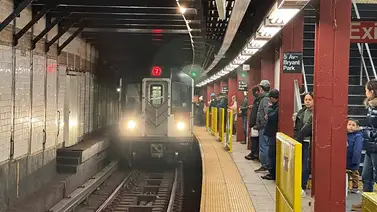 Escalofriante hallazgo en el Metro de Nueva York: obrero halla cuerpo descompuesto en cuarto de mantenimiento Escalofriante hallazgo en el Metro de Nueva York: obrero halla cuerpo descompuesto en cuarto de mantenimiento