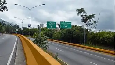 Anuncian cierre nocturno en el distribuidor Sebucán por trabajos de demarcación vial Anuncian cierre nocturno en el distribuidor Sebucán por trabajos de demarcación vial