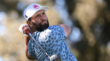 Golfista español Jon Rahm le da la bienvenida a su tercer hijo