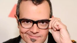 Aleks Syntek afirma que polémica con Karol G canceló su concierto